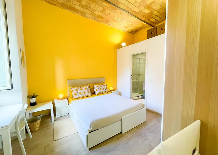 Casa Pesa 2 2 Baths Center דירה *